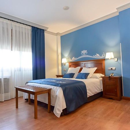 Hotel La Barrosa Абехар Екстериор снимка