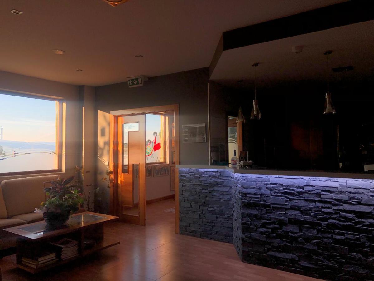 Hotel La Barrosa Абехар Екстериор снимка