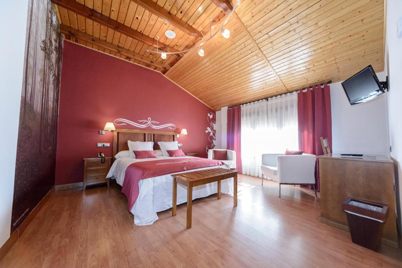 Hotel La Barrosa Абехар Екстериор снимка