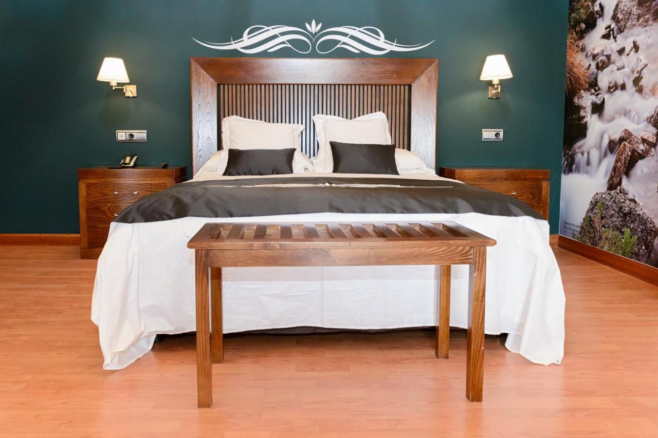 Hotel La Barrosa Абехар Екстериор снимка