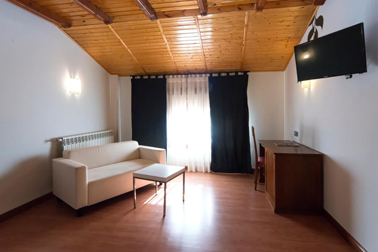 Hotel La Barrosa Абехар Екстериор снимка
