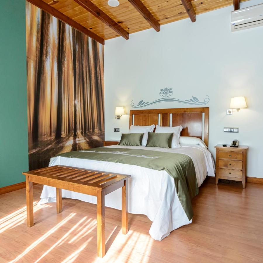 Hotel La Barrosa Абехар Екстериор снимка